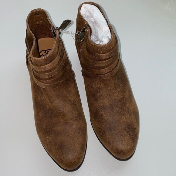 Daisy fuentes boot sz 6New - Picture 1 of 3